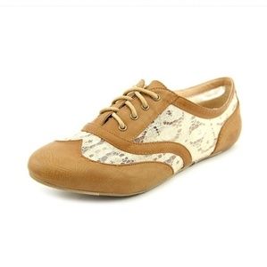 Lace and tan lace up flats